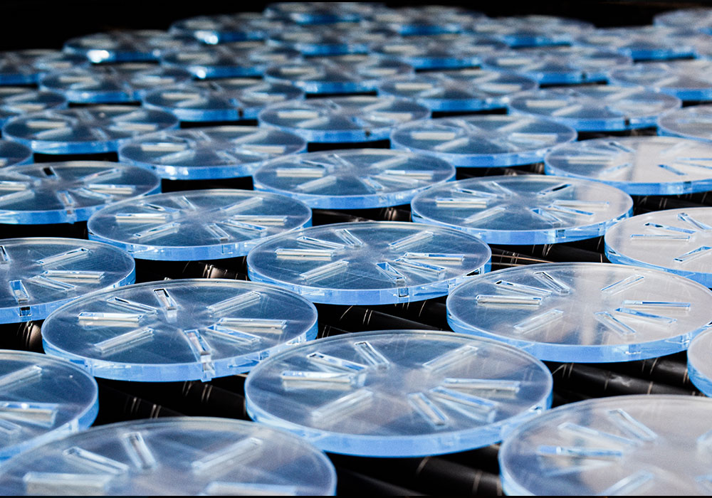 Lavorazione plexiglass su misura