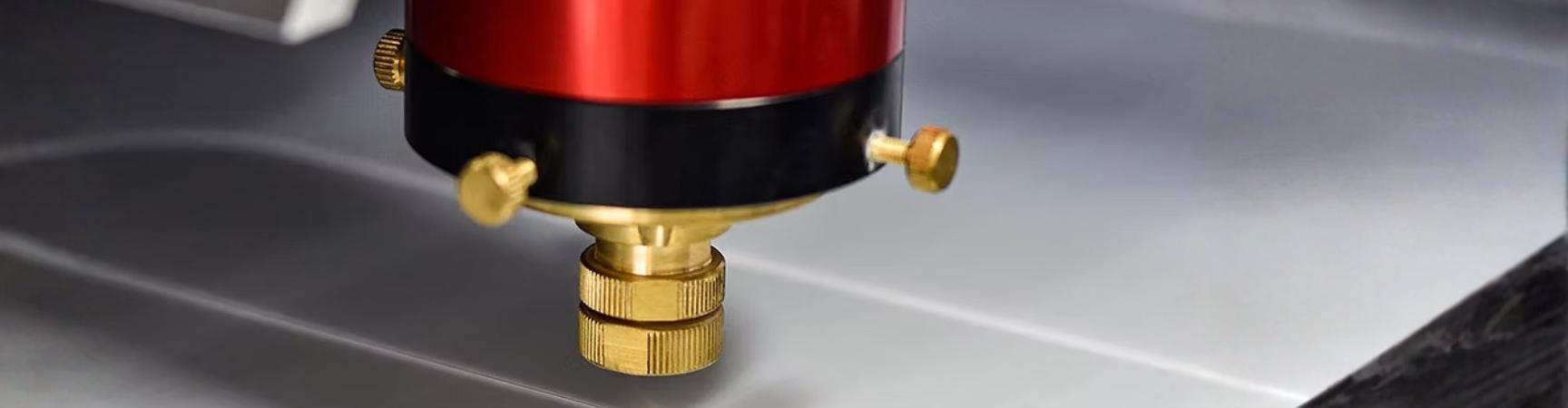 Linee precise e bordi lucidi con il taglio laser
