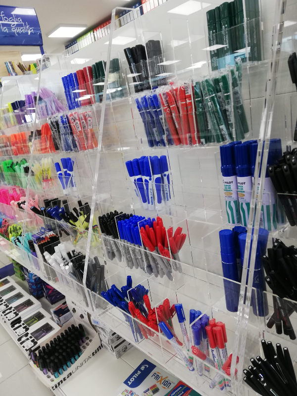 espositore per cartolerie in plexiglass