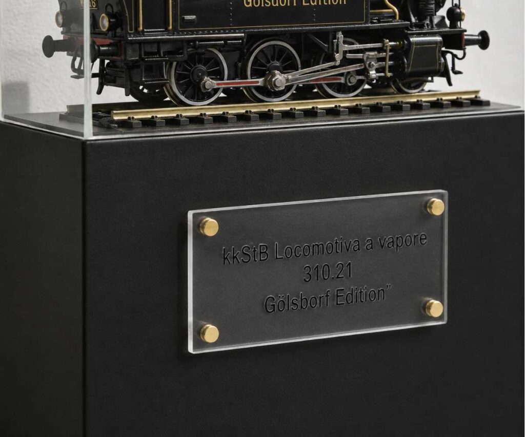 targa personalizzata in plexiglass con distanziali in ottone